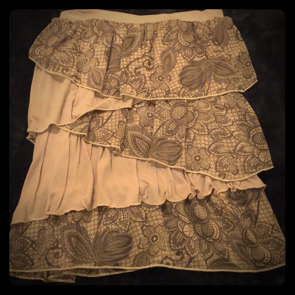 Multi tiered skirt